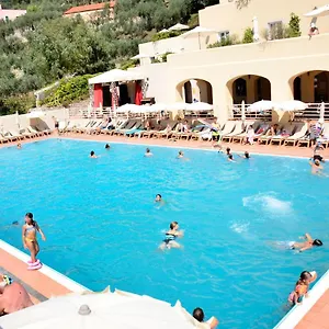 il-villaggio-di-giuele.hotelitalianriviera.com/